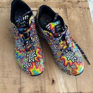 Skechers Red and Yellow High-Top Sneakers Vibrant Design